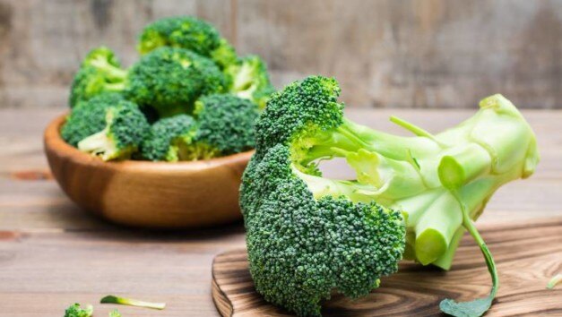 Broccoli nutrition: Health risks of eating too much broccoli | HealthShots